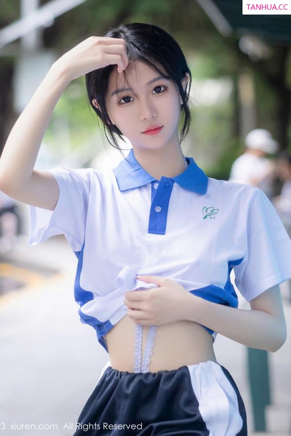   [XiuRen]高清写真图 2023.07.14 No.7085 幼幼 学生美腿第13张图片